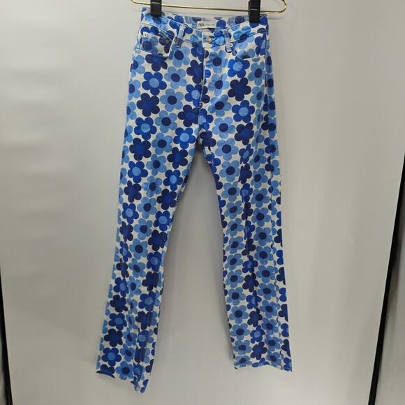 Zara Jeans Size 4 Blue White Flowers High Rise Straight Flat Front Pants Denim - Picture 4 of 13
